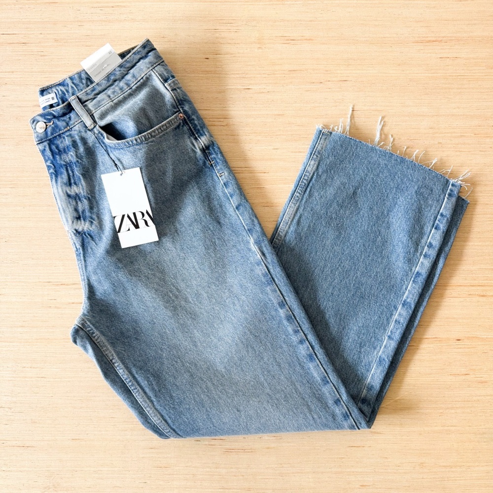 Zara Women’s Straight Fit Classic Blue Jeans with Raw‎ Hem Size 8 - Picture 3 of 10
